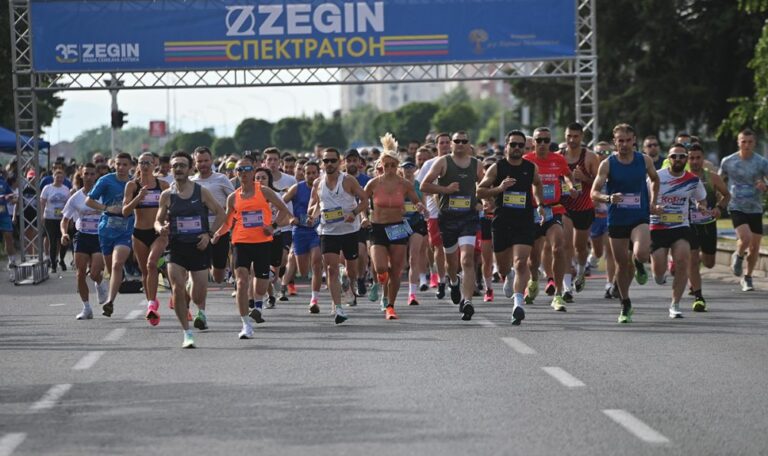 Трка на херои во различни бои – Kapital.mk