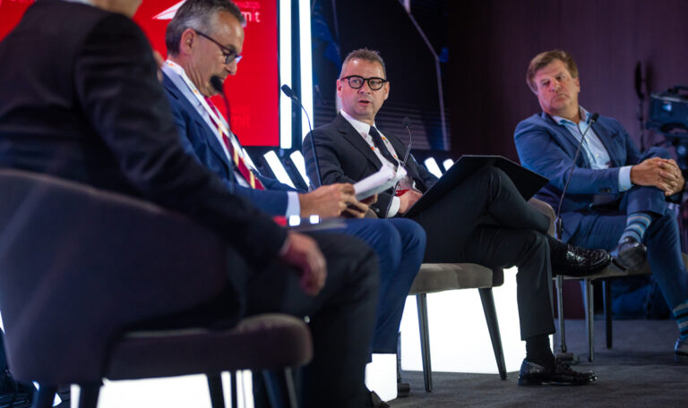 Стратешко созревање – каде сме и каде одиме? Лидерството и човечките ресурси како главни постулати за економски раст и развој