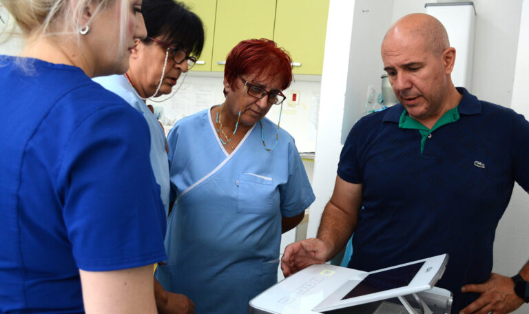 БРАКО ДОНИРАШЕ ЕКГ ВО БОЛНИЦАТА ВО ВЕЛЕС