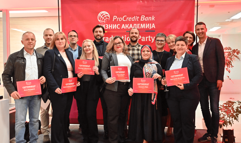 90 претприемачи успешно го завршија првото издание на ПроКредит Бизнис Академијата