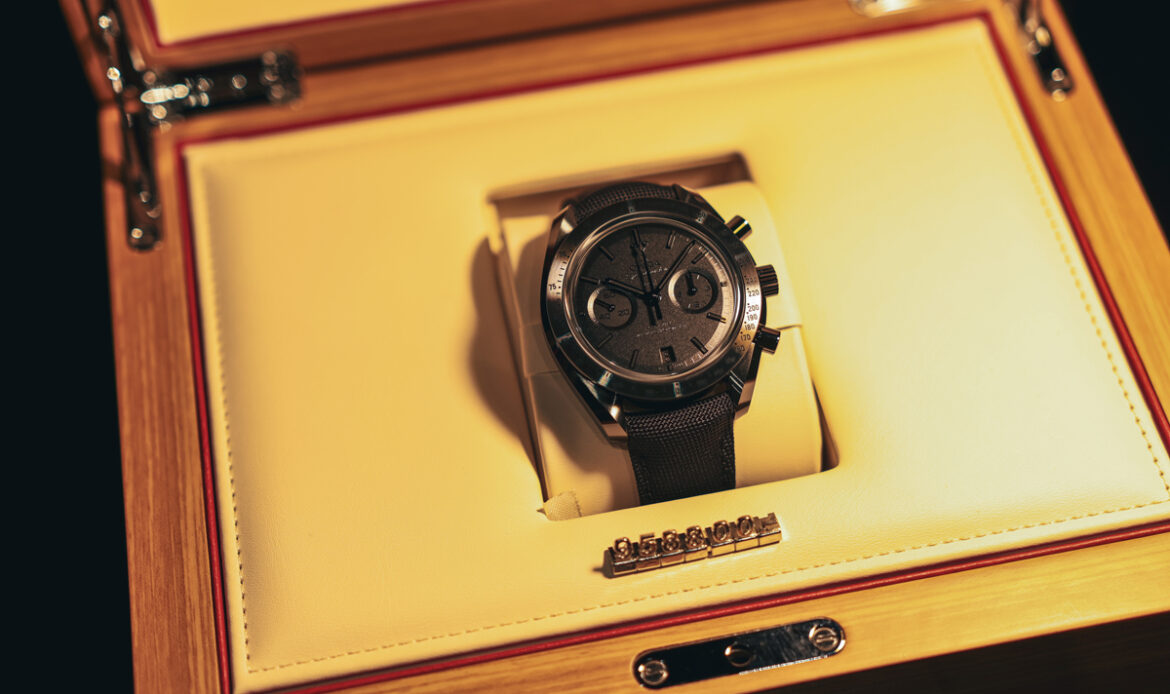 Omega одблиску: вечер без врева, со стил